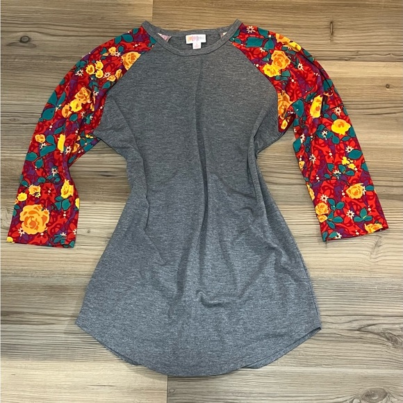 LuLaRoe Randy - Picture 1 of 5